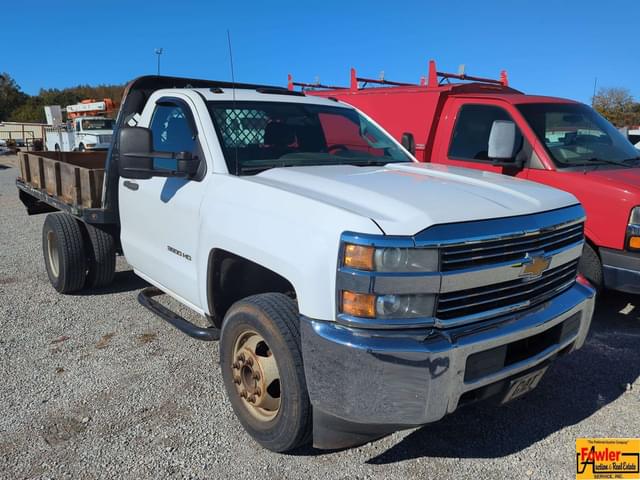 Image of Chevrolet 3500HD equipment image 1