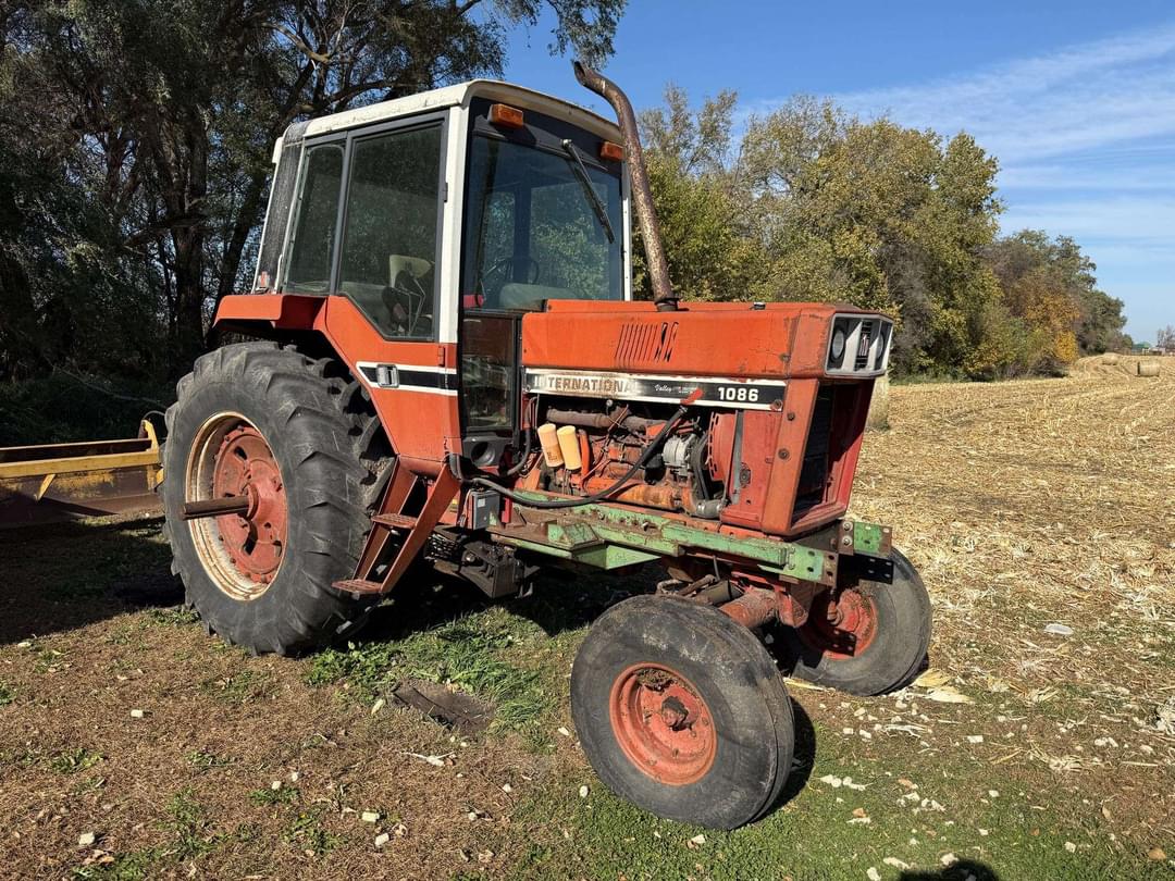 Image of International Harvester 1086 Primary image