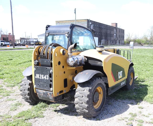 Image of Caterpillar TH255C equipment image 4