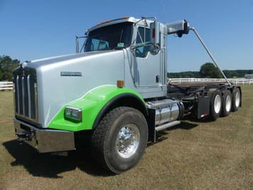 Main image Kenworth T800