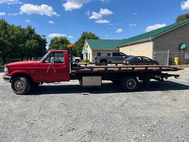 Image of Ford F-Super Duty equipment image 1
