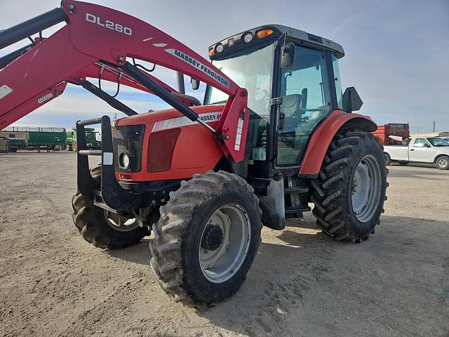 Image of Massey Ferguson 5455 equipment image 2