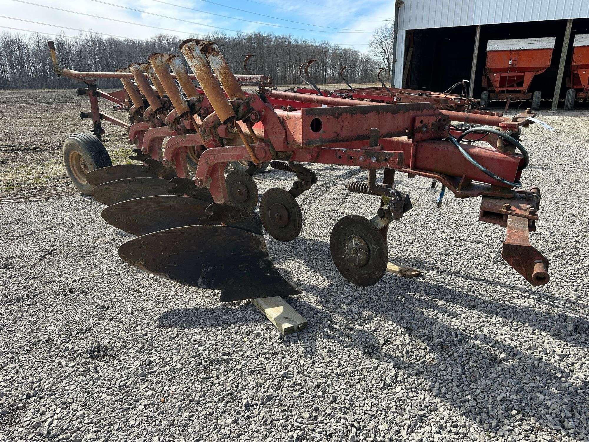 Main image International Harvester 720