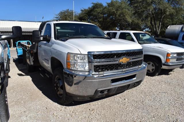 Image of Chevrolet 3500HD equipment image 1