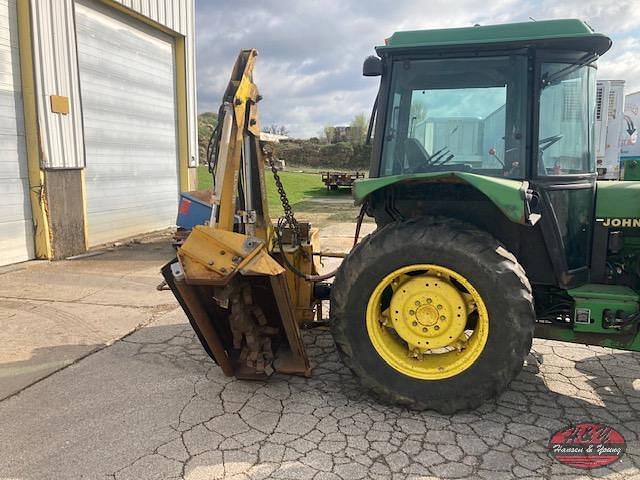 Image of John Deere 2355 equipment image 3