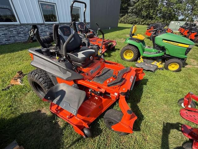 Image of Bad Boy Rogue equipment image 4