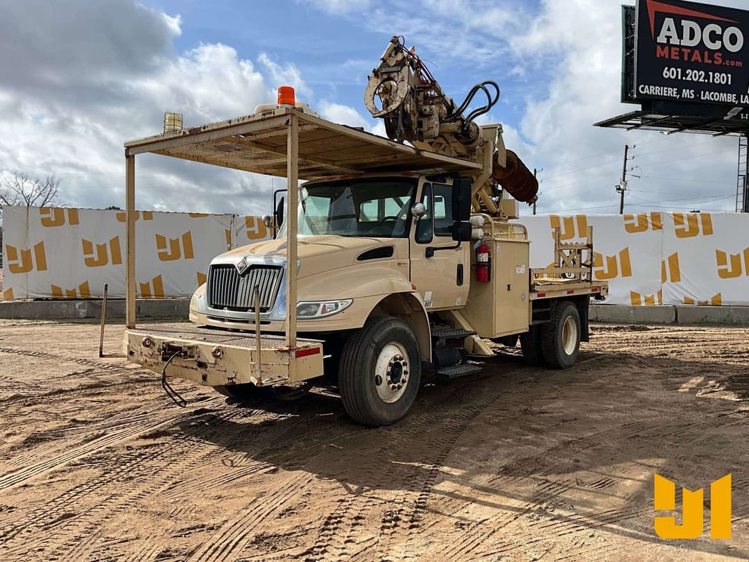 Image of International 4400 Primary image