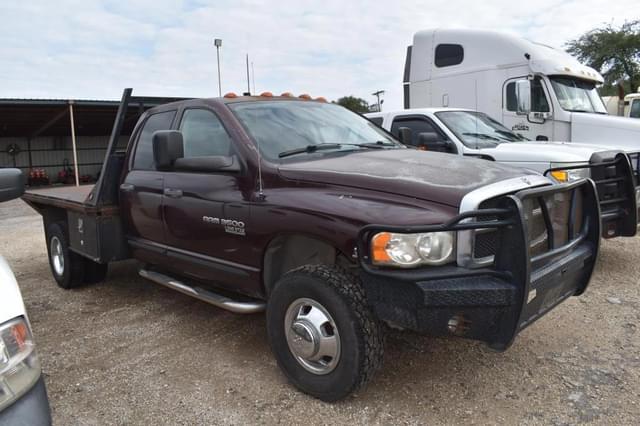 Image of Dodge Ram 3500 equipment image 1