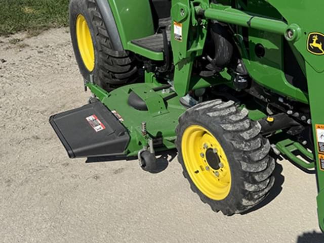 Image of John Deere 2038R equipment image 2