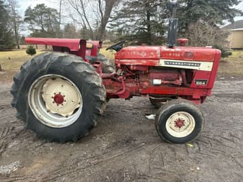 Main image International Harvester 664