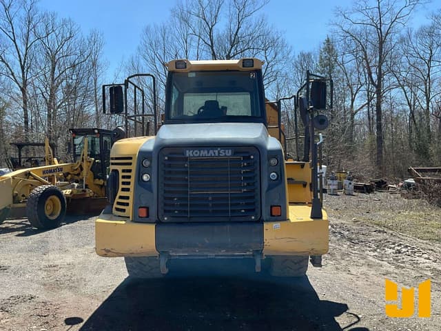 Image of Komatsu HM300-3 equipment image 1