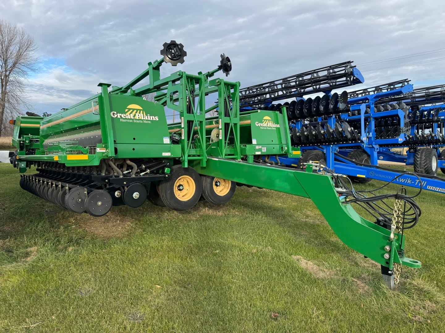 2023 Great Plains 3S-4000F-7806 Equipment Image0