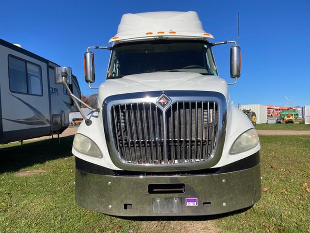 Image of International ProStar Premium equipment image 1