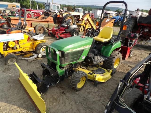 Image of John Deere 2210 equipment image 3