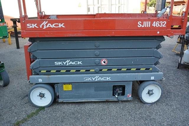 Image of Sky Jack SJIH 4632 equipment image 2