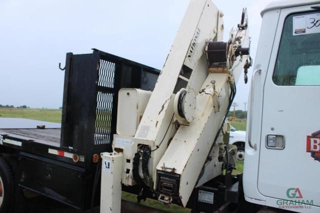 Image of Volvo WG equipment image 4