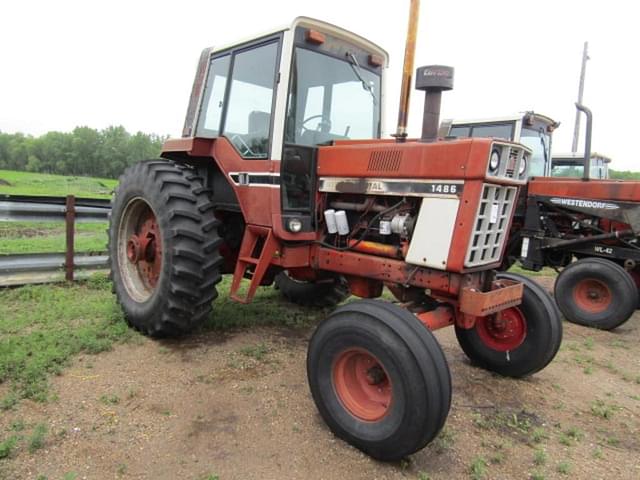 Image of International Harvester 1486 equipment image 1
