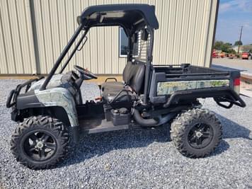 Main image John Deere Gator XUV 825i