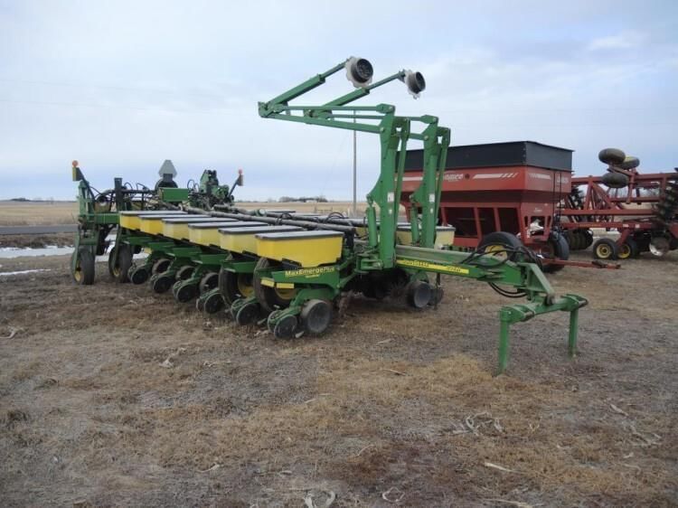 Main image John Deere 1770