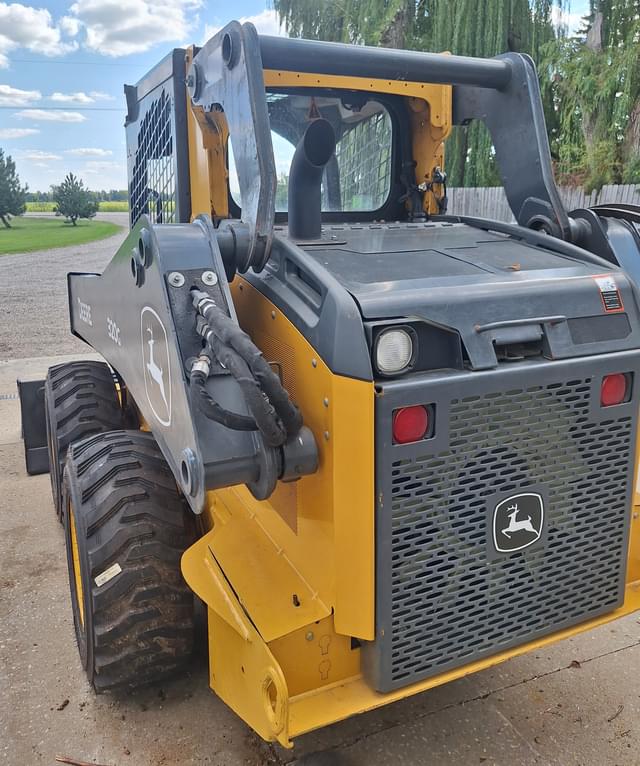 Image of John Deere 320G equipment image 2