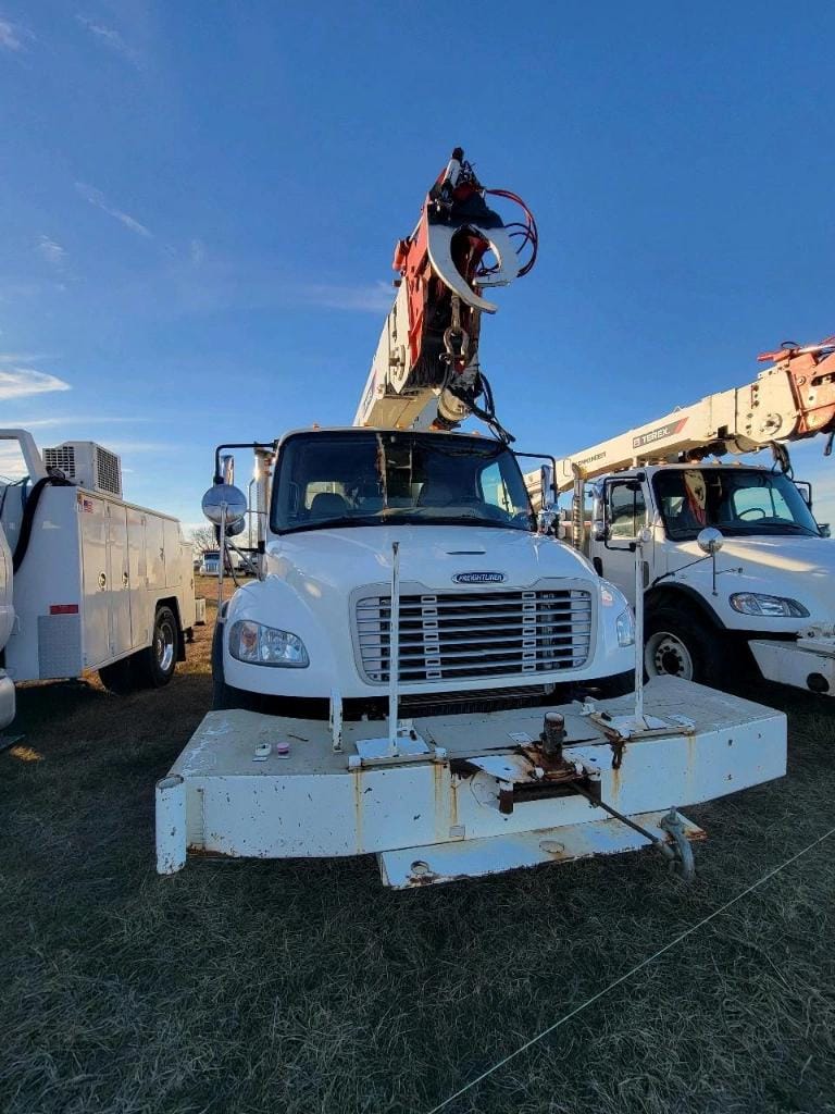 2014 Freightliner M2 Equipment Image0