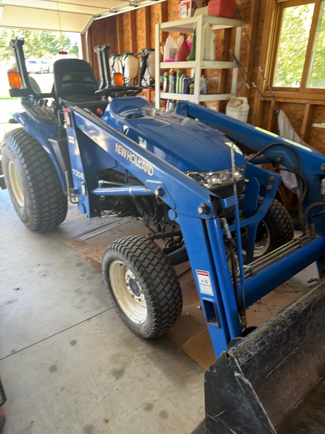 New Holland TC33D Equipment Image0