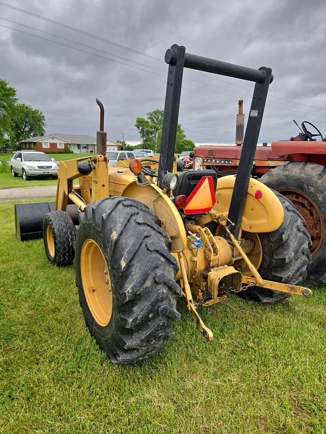 Image of Ford 345C equipment image 3