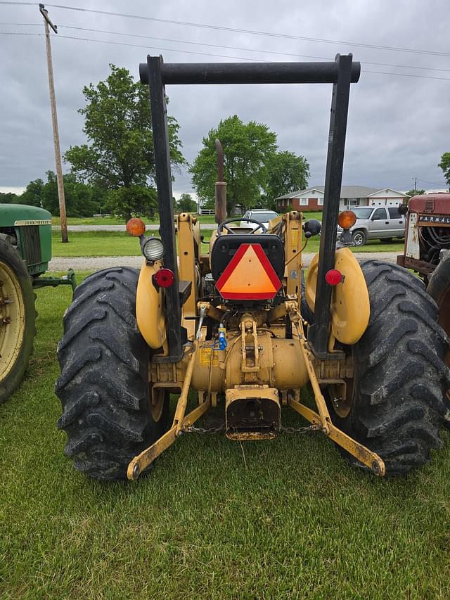 Image of Ford 345C equipment image 4
