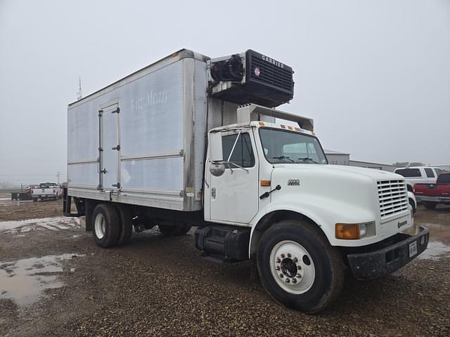 Image of International 4900 equipment image 1