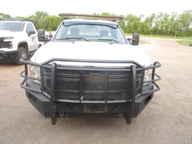 Image of Chevrolet 3500 equipment image 1