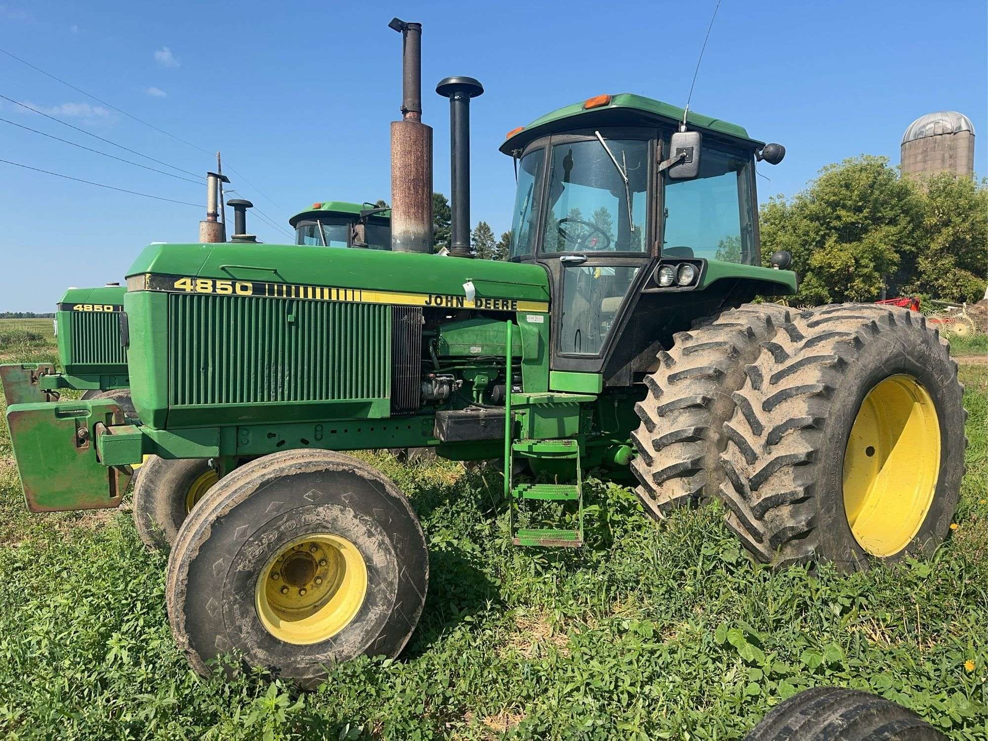 1988 John Deere 4850 Equipment Image0