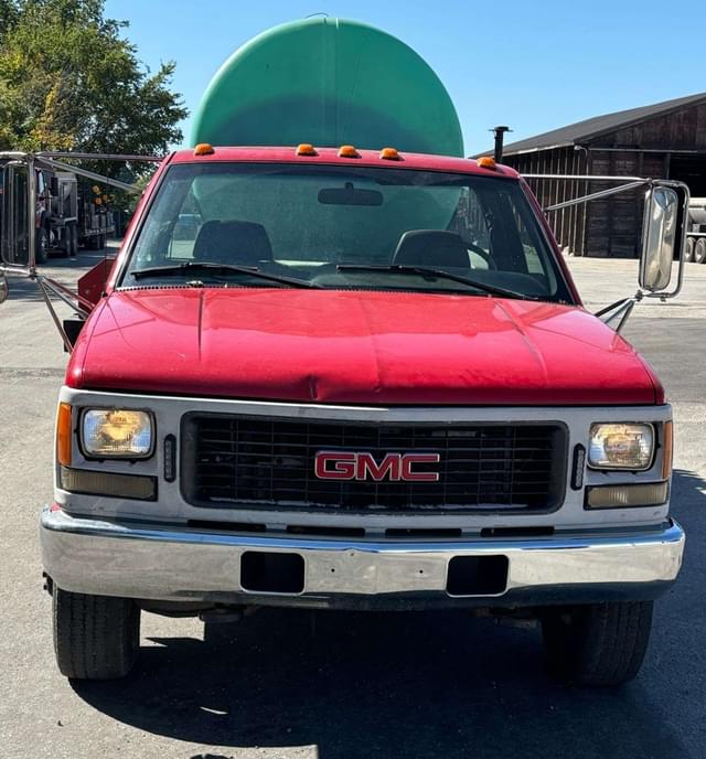 Image of GMC 3500 equipment image 2