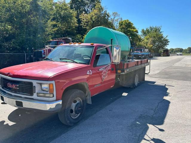 Image of GMC 3500 equipment image 1