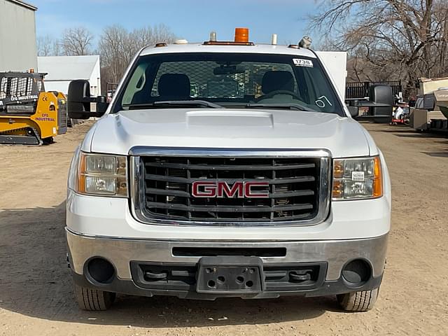 Image of GMC 3500HD equipment image 1