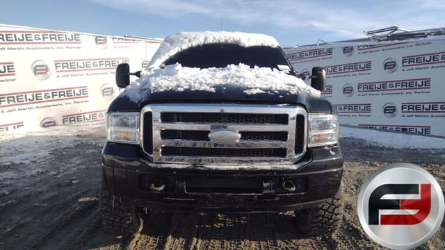 Image of Ford F-350 equipment image 1