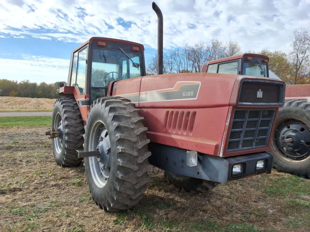Image of International Harvester 6588 Primary image