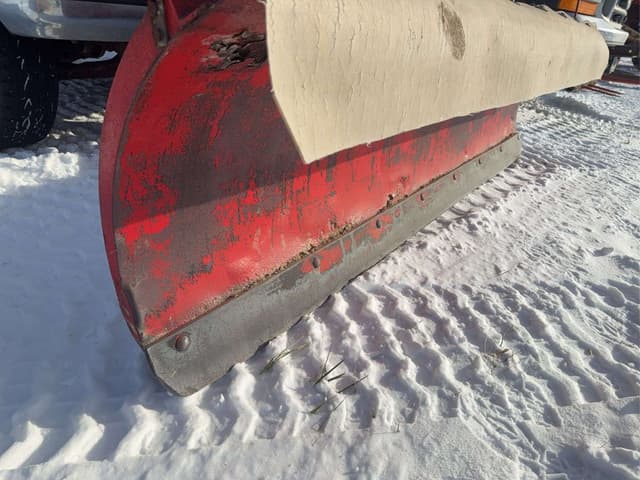 Image of Chevrolet 1500 equipment image 3