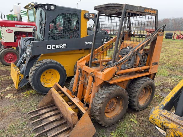 Image of J.I. Case 1816B equipment image 1