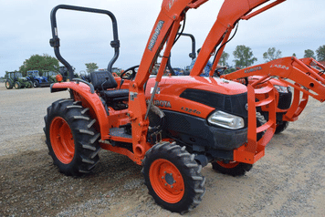 Main image Kubota L3240