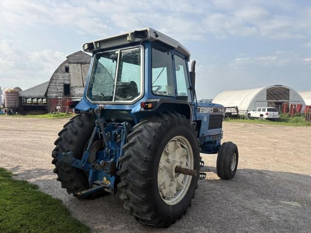 Image of Ford TW-25 equipment image 4