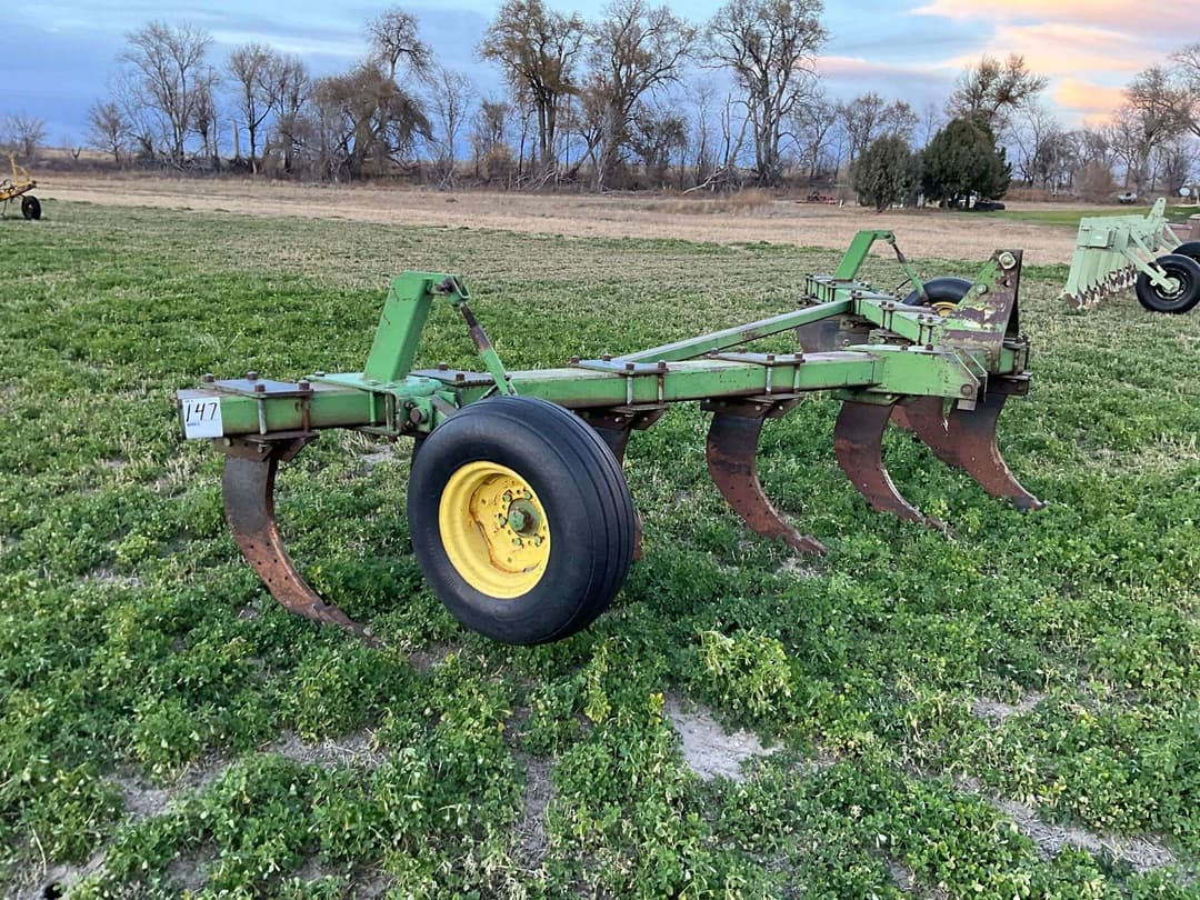 Image of John Deere 90 Primary image