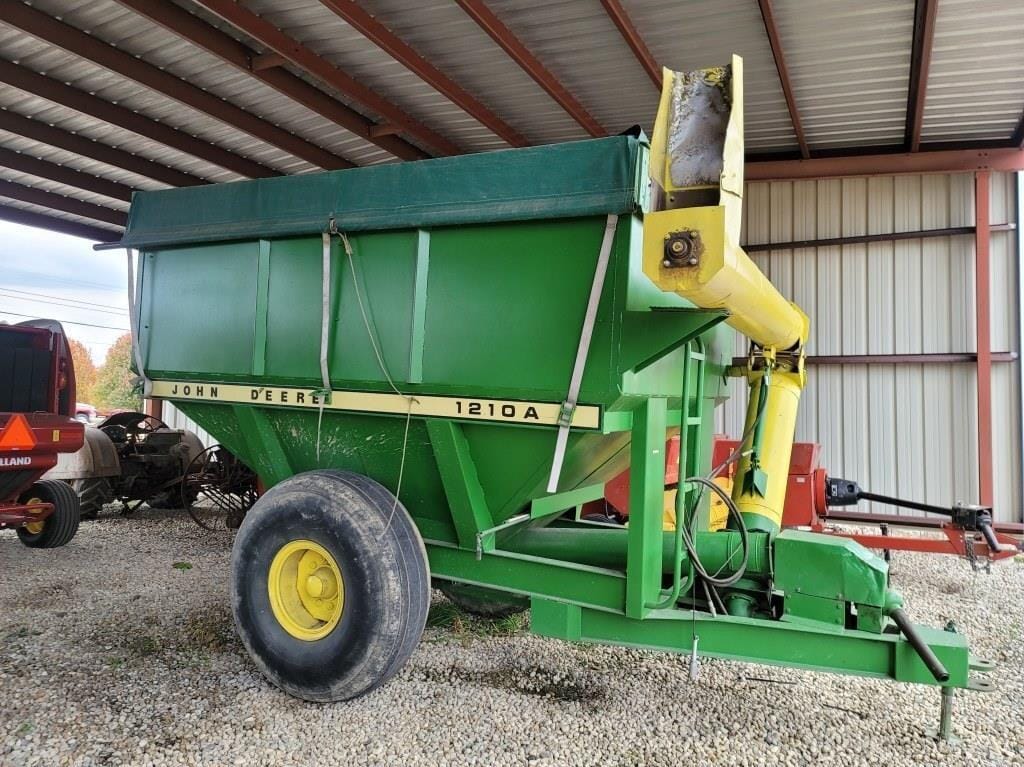 Main image John Deere 1210A