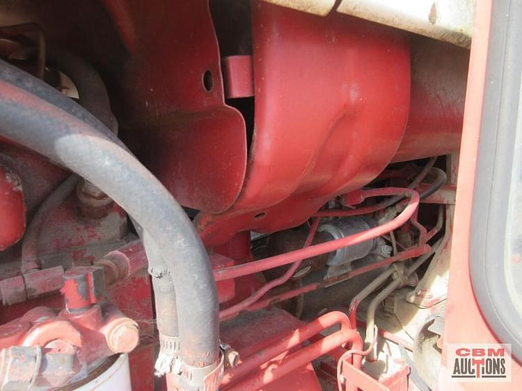 Main image International Harvester 966 27