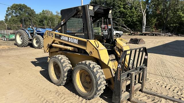 Image of John Deere 5575 equipment image 1