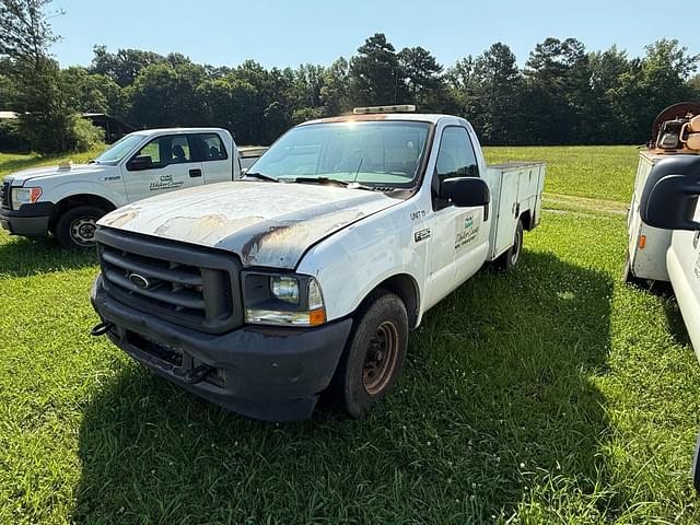 Image of Ford F-250 equipment image 2