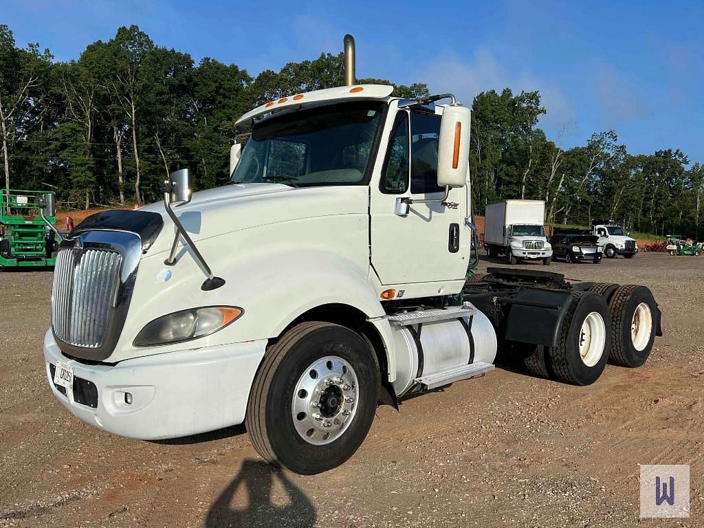 Image of International ProStar Primary image