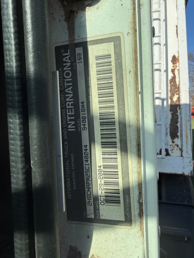 Image of International 9400i equipment image 3