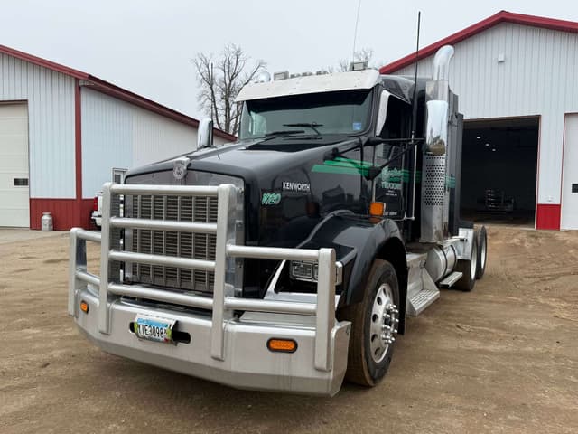 Image of Kenworth T800 equipment image 1