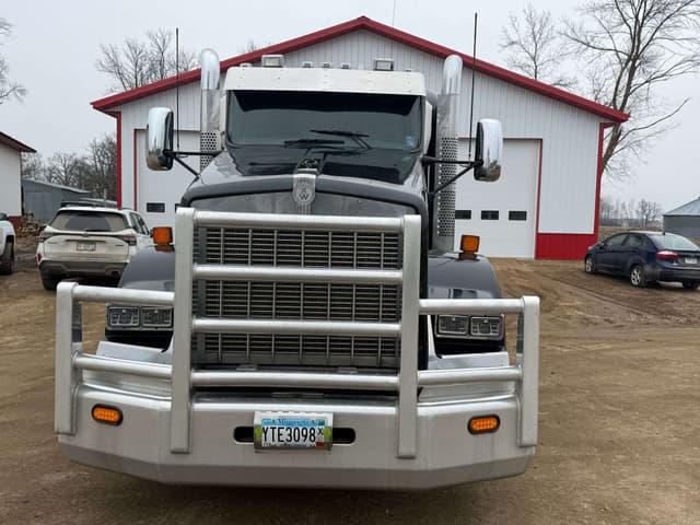 Image of Kenworth T800 equipment image 3