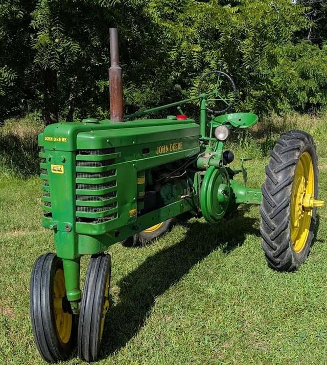 Image of John Deere H equipment image 4